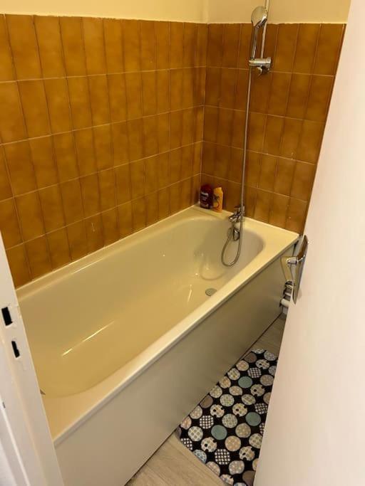 Ferienwohnung Logement Entier Vue Sur Canal Paris Exterior foto